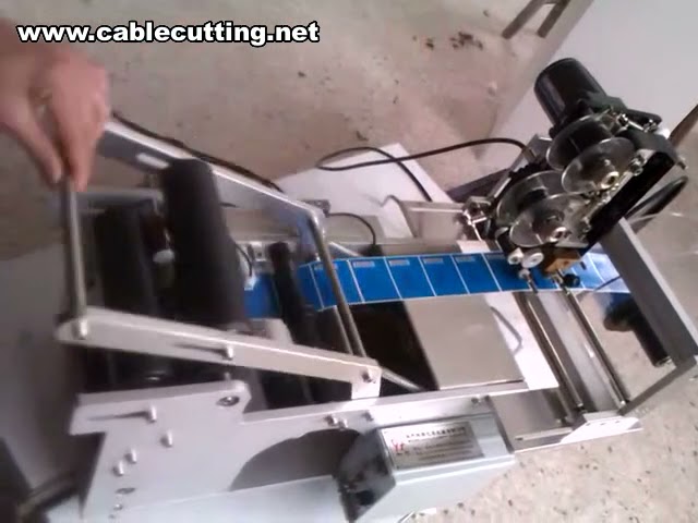 Полуавтоматическая этикетировочная машина для круглых бутылок и фасовочная машина
