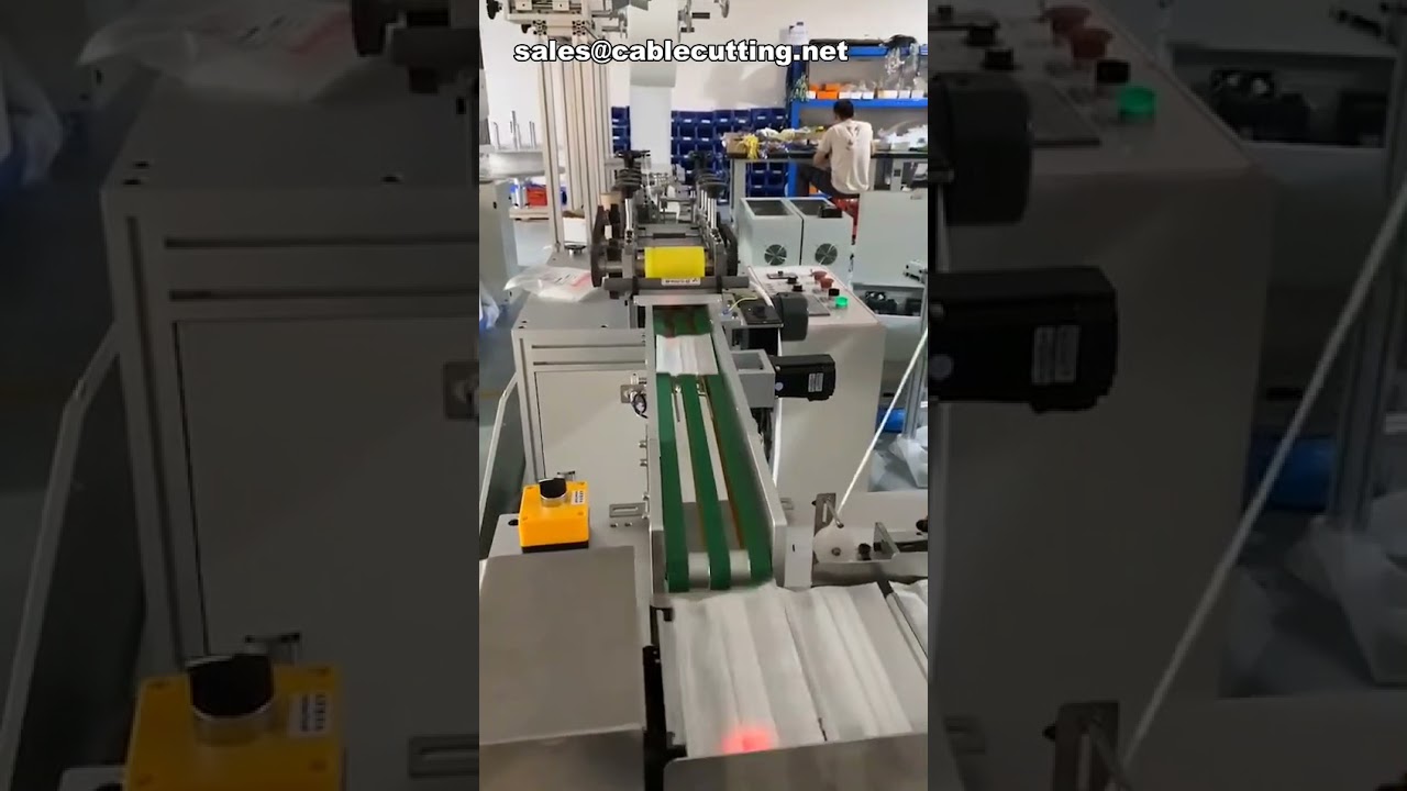 Полностью автоматическая линия One Drag Two для производства одноразовых плоских масок