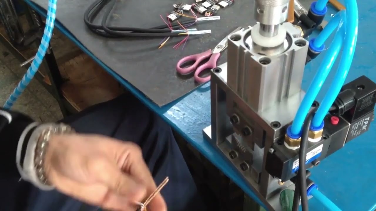 Vertical Cut Aluminum Foil Machine WPM-90-1