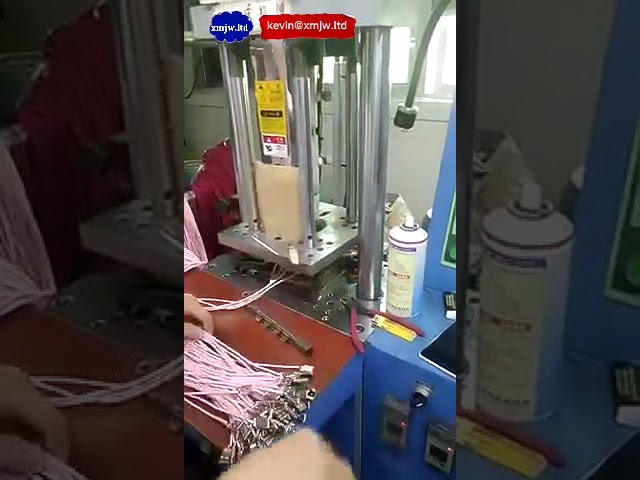 Машина для производства силовых кабелей AC и малая литьевая машина под давлением — автоматизация производства