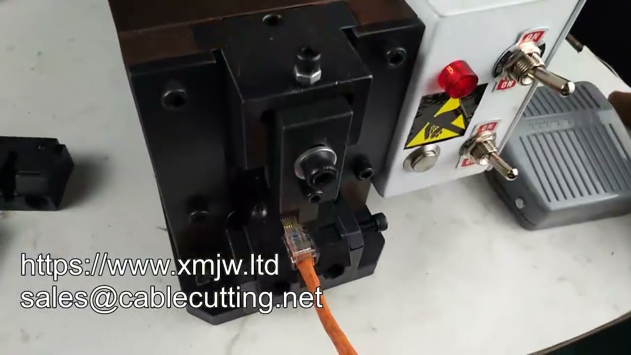 Машина для производства сетевого кабеля Cat6e: обжимка RJ45 коннекторов