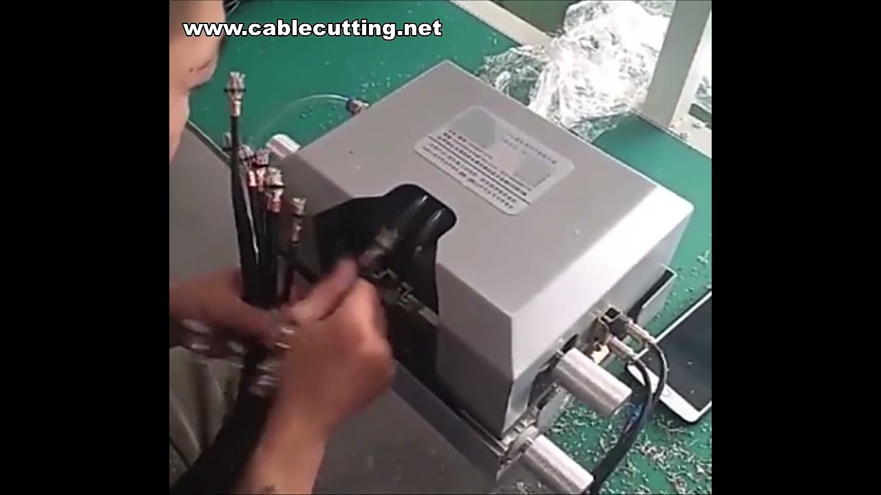 Станок для зачистки многожильных проводов, параллельных кабелей и VGA/DVI данных – высокая эффективность