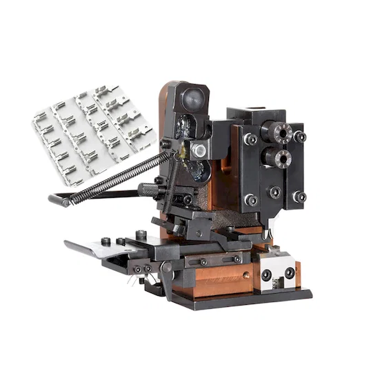 Настраиваемые штампованные детали для OTP-наконечников